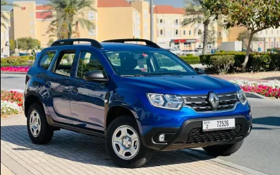 Renault Duster 2023 (Blauw), 2023 te huur in Dubai