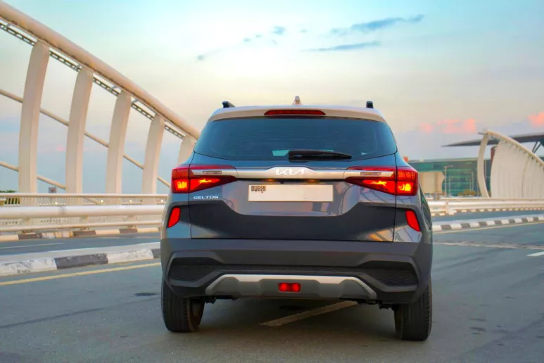 KIA Seltos (Zwart), 2023 te huur in Dubai