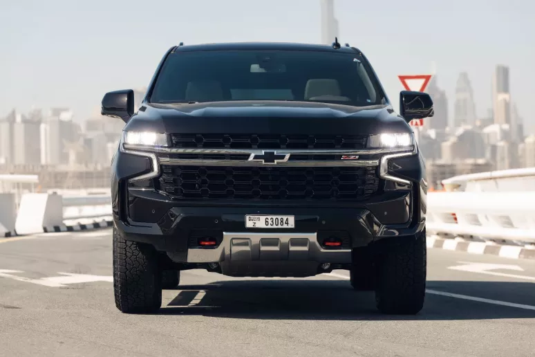 Chevrolet Tahoe (Noir), 2022 &agrave; louer &agrave; Sharjah
