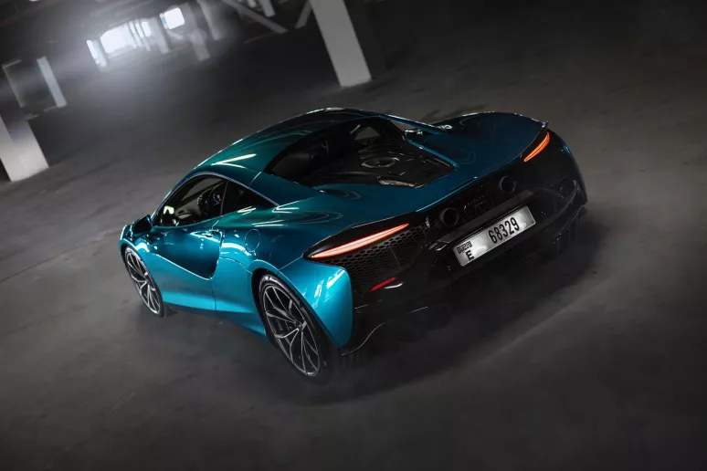 McLaren Artura (Синий), 2023 для аренды в Дубай