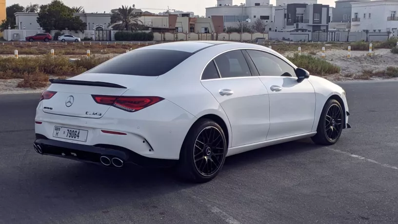 Mercedes CLA (Белый), 2021 для аренды в Дубай