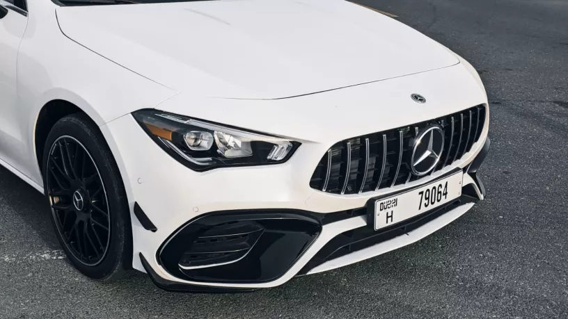 Mercedes CLA (Белый), 2021 для аренды в Дубай