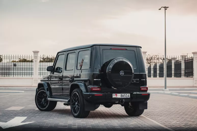 Mercedes G63 AMG (Negro), 2022 para alquiler en Abu Dhabi