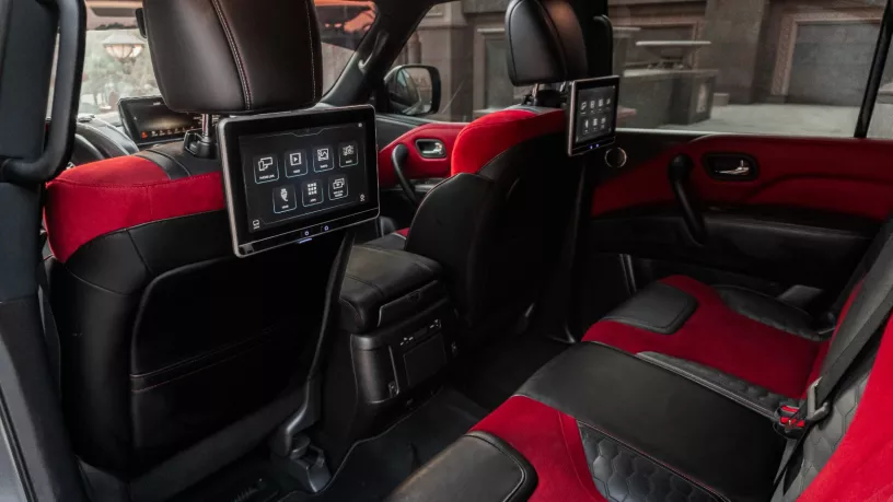 إيجار نيسان باترول Nismo (رمادي غامق), 2022 في أبو ظبي