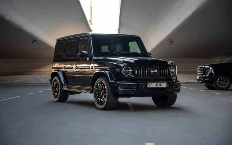 Mercedes G63 AMG (Schwarz), 2023  zur Miete in Dubai