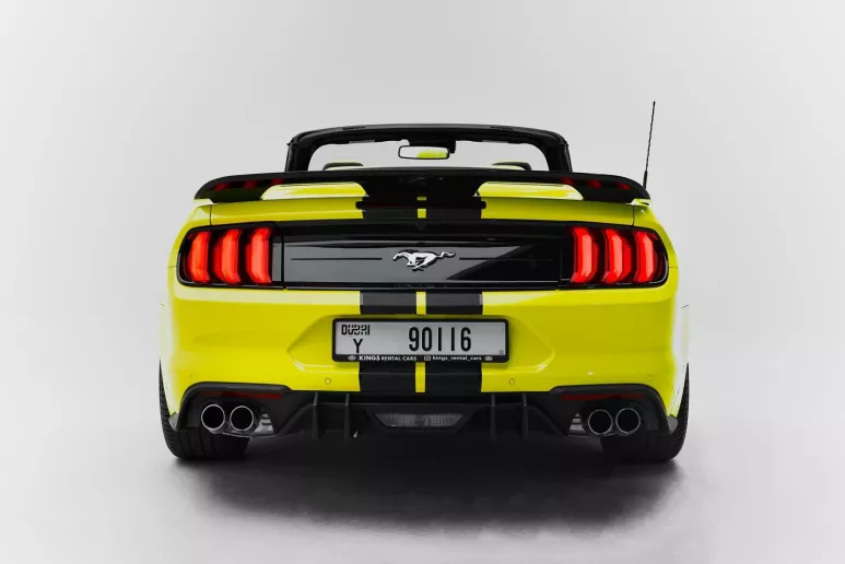 Dubai'de kiralık Ford Mustang (Sarı), 2021