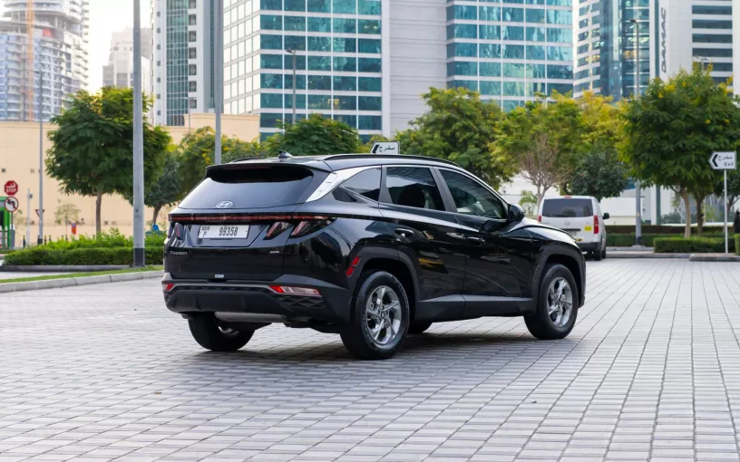Hyundai Tucson (Negro), 2022 para alquiler en Dub&aacute;i