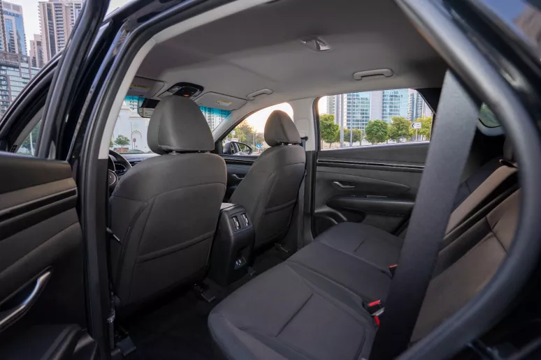 Hyundai Tucson (Negro), 2022 para alquiler en Dub&aacute;i
