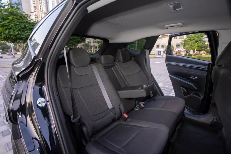 Hyundai Tucson (Negro), 2022 para alquiler en Dub&aacute;i