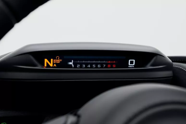 إيجار ماكلارين 720 S (اللون الرمادي), 2022 في دبي