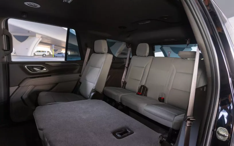 Chevrolet Tahoe (Schwarz), 2022  zur Miete in Dubai