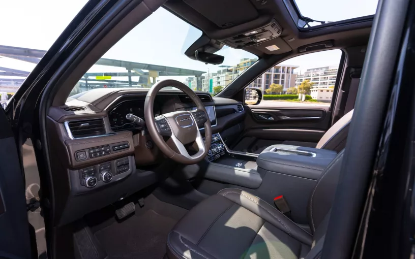 GMC Yukon Denali (Black), 2024 for rent in Ras Al Khaimah