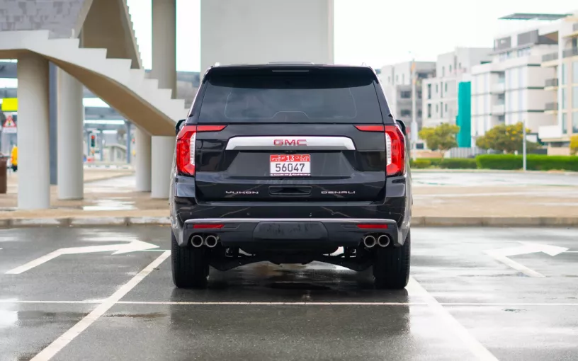 GMC Yukon Denali (Noir), 2024 &agrave; louer &agrave; Ras Al Khaimah