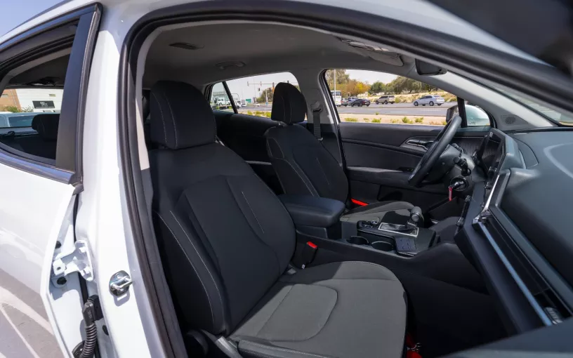 KIA Sportage (White), 2024 for rent in Ras Al Khaimah