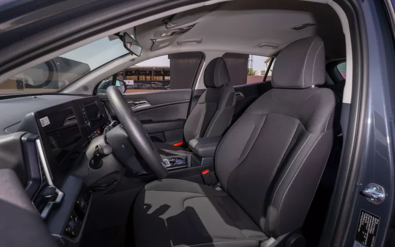 KIA Sportage (Gris Fonc&eacute;), 2024 &agrave; louer &agrave; Duba&iuml;
