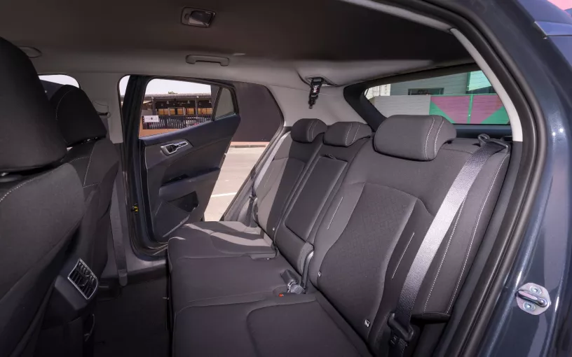 KIA Sportage (Gris Fonc&eacute;), 2024 &agrave; louer &agrave; Duba&iuml;