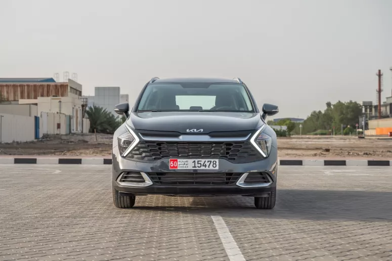 KIA Sportage (Donker Grijs), 2024 te huur in Ras Al Khaimah