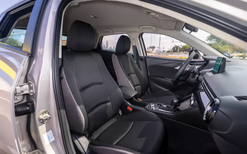 Şarika'de kiralık Mazda CX3 (İmparator Bej Metalik), 2024