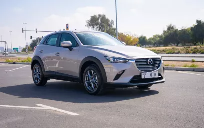 Mazda CX3 (Имперский бежевый металлик), 2024 для аренды в Дубай