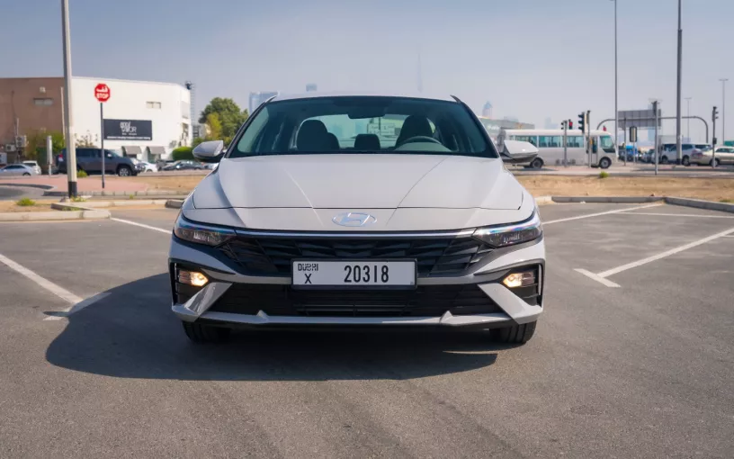 Hyundai Elantra (Серый), 2024 для аренды в Шарджа