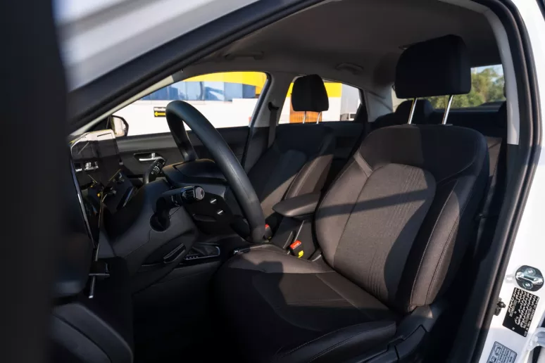 Dubai'de kiralık Hyundai Accent (Beyaz), 2024