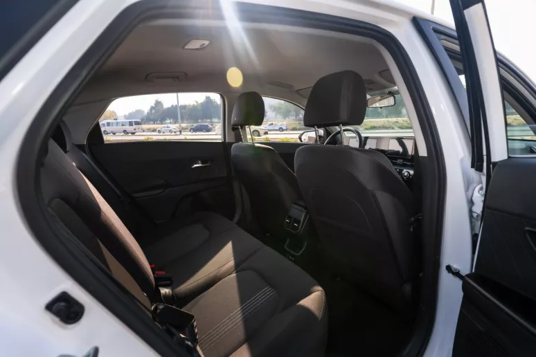 Dubai'de kiralık Hyundai Accent (Beyaz), 2024