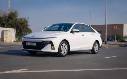 Hyundai Accent (Blanc), 2024 &agrave; louer &agrave; Duba&iuml;