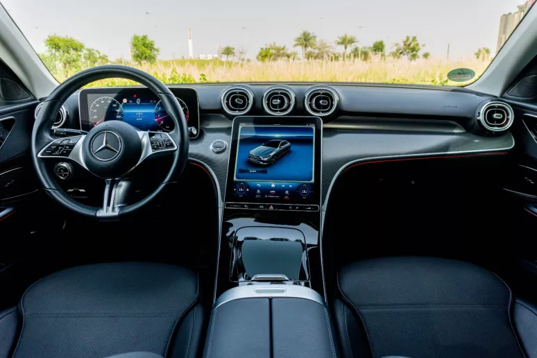 Mercedes C200 (Белый), 2022 для аренды в Рас-эль-Хайме
