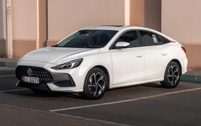 MG GT (Blanco), 2023 para alquiler en Abu Dhabi