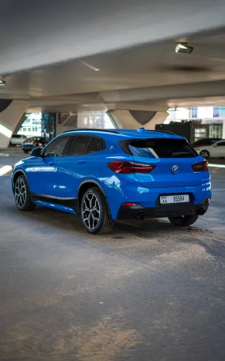 Dubai'de kiralık BMW X2 (Mavi), 2022