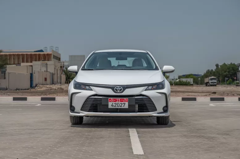 Res&uuml;'l-Hayme'de kiralık Toyota Corolla (Beyaz), 2024