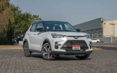 Toyota Raize (Wei&szlig;), 2024 zur Miete in Dubai
