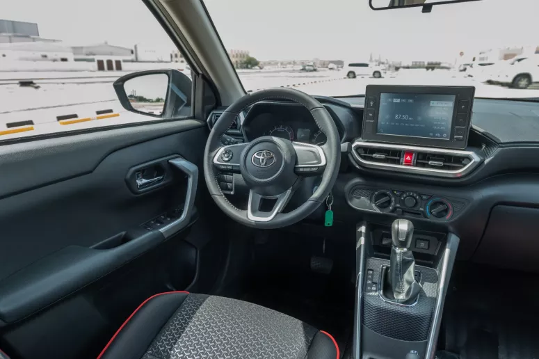 Toyota Raize (Blanc), 2024 &agrave; louer &agrave; Ras Al Khaimah