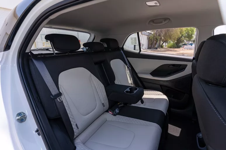 Hyundai Creta (White), 2024 for rent in Abu Dhabi