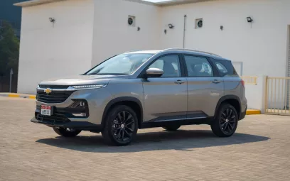 Chevrolet Captiva (Silber), 2024 zur Miete in Dubai