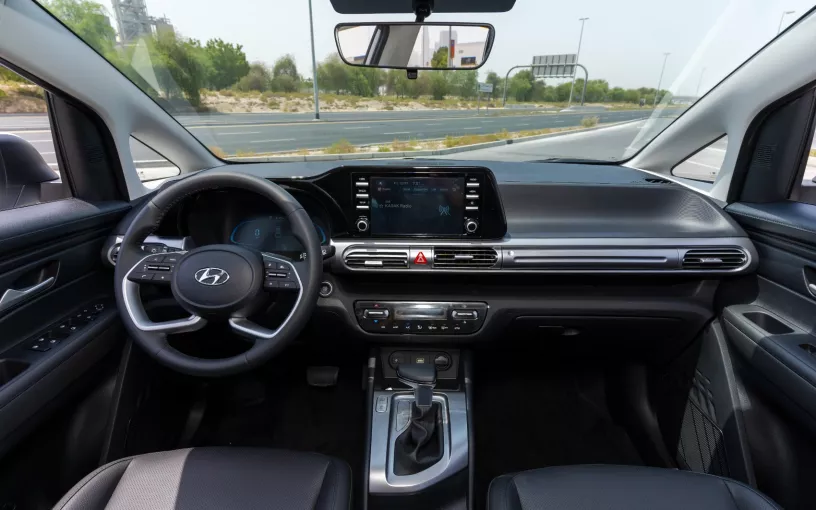 Dubai'de kiralık Hyundai Stargazer (Beyaz), 2024