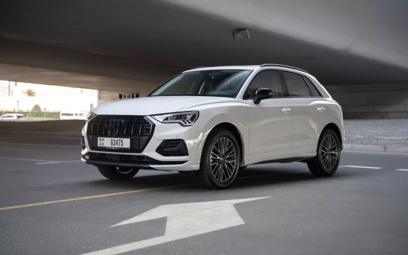 Audi Q3 (Bianca), 2024 in affitto a Dubai