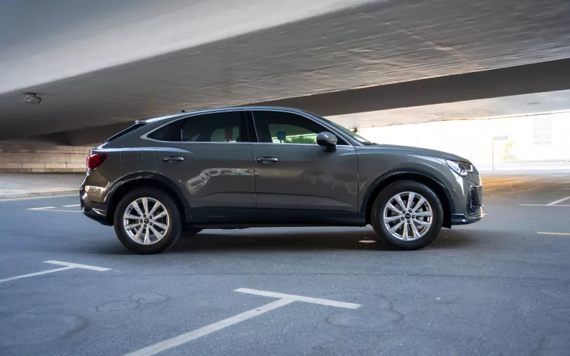 Audi Q3 Sportback (Grijs), 2025 te huur in Abu Dhabi