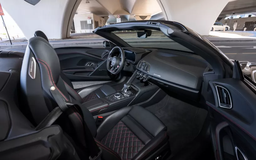 Audi R8 Spyder (Black), 2022 for rent in Sharjah