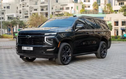 Chevrolet Tahoe (Черный), 2025 для аренды в Дубай