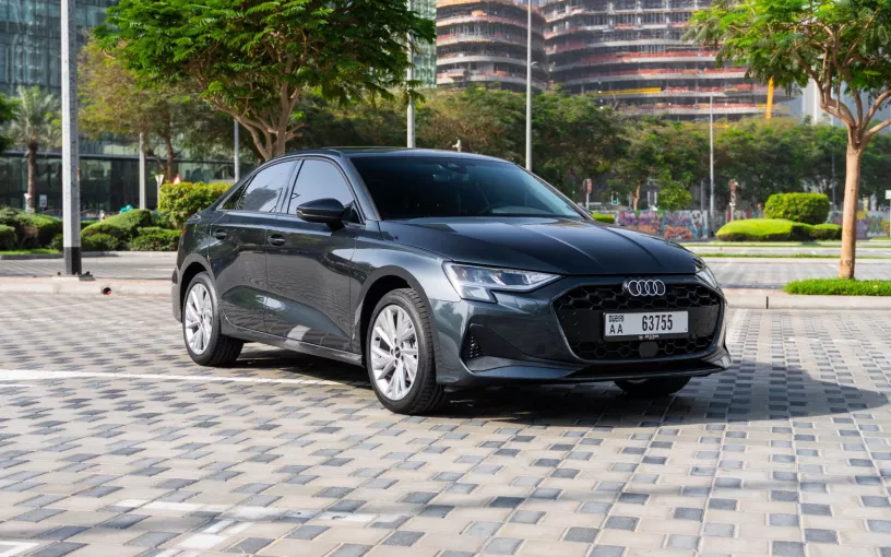Audi A3 (Grau), 2025  zur Miete in Dubai
