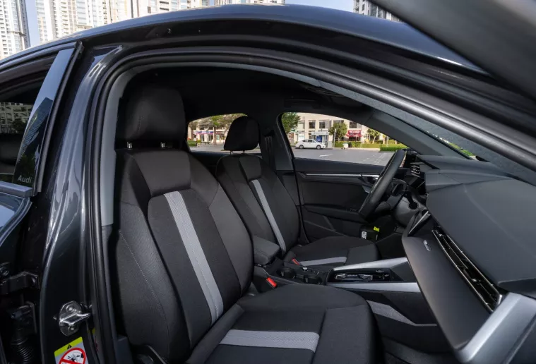 Audi A3 (Серый), 2025 для аренды в Рас-эль-Хайме