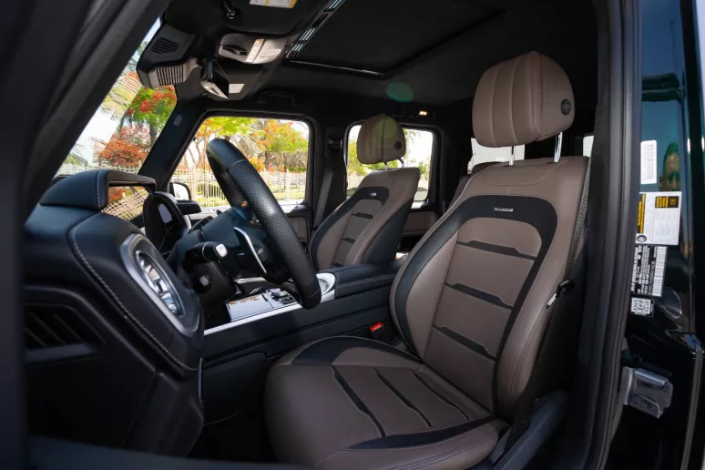 在迪拜 租 梅赛德斯 G63 AMG (绿色), 2021