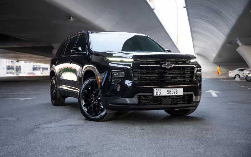 Chevrolet Traverse (Noir), 2025 &agrave; louer &agrave; Duba&iuml;