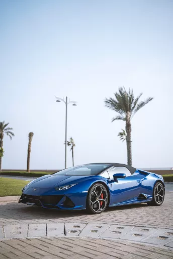 Lamborghini Evo Spyder (Синий), 2021 для аренды в Дубай