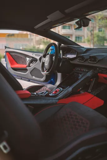 Lamborghini Evo Spyder (Синий), 2021 для аренды в Дубай
