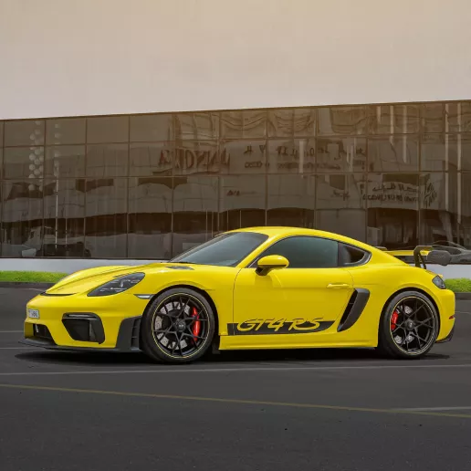Porsche GT4 (Желтый), 2023 для аренды в Дубай