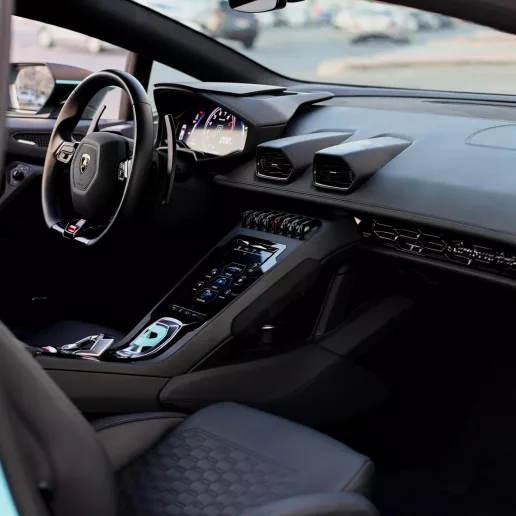 Lamborghini Huracan (Blue), 2021 for rent in Dubai