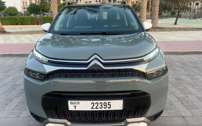 Citroen C3 Aircross (Grau), 2024 zur Miete in Dubai
