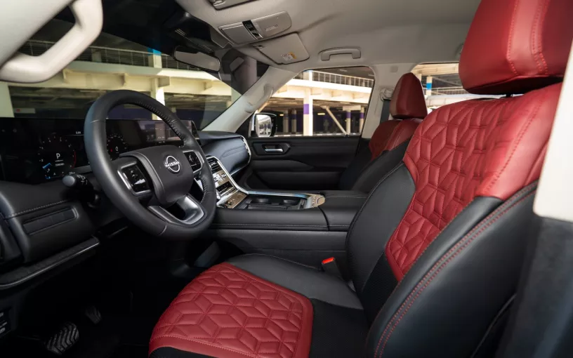 Nissan Patrol Platinum V6 (Wei&szlig;), 2026  zur Miete in Dubai